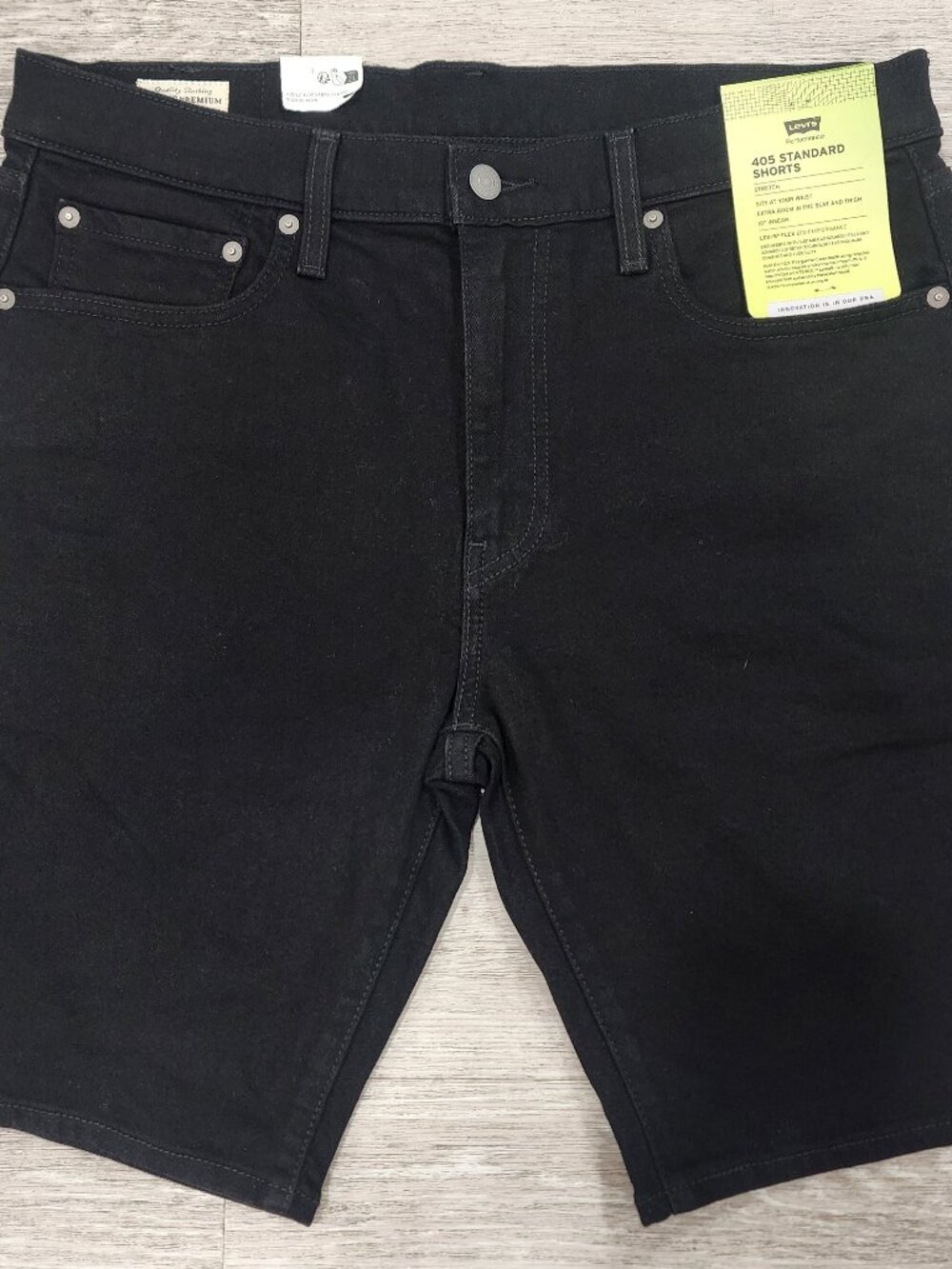 Levi's 405 Flex Eco Performance Standard Black Denim Shorts Men's Size 33 NWT